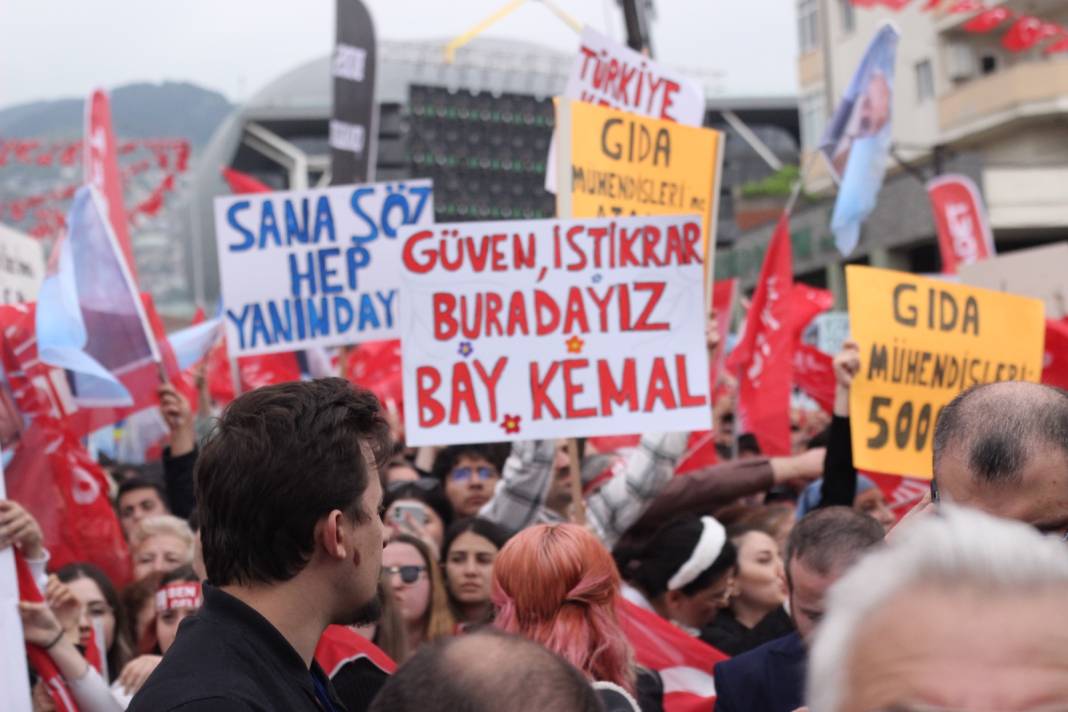 Fotoğraflarla Kılıçdaroğlu'nun Bursa mitingi: 'Sizi yok saydığınız kadınlar gönderecek' 2